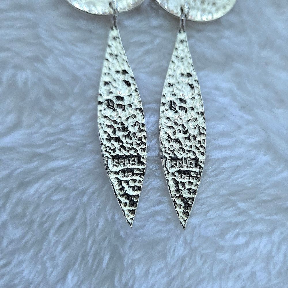 Noa Zuman Silver🤍 Hammered🔨 Geometric📐 Dangle Earrings - Picture 7 of 15